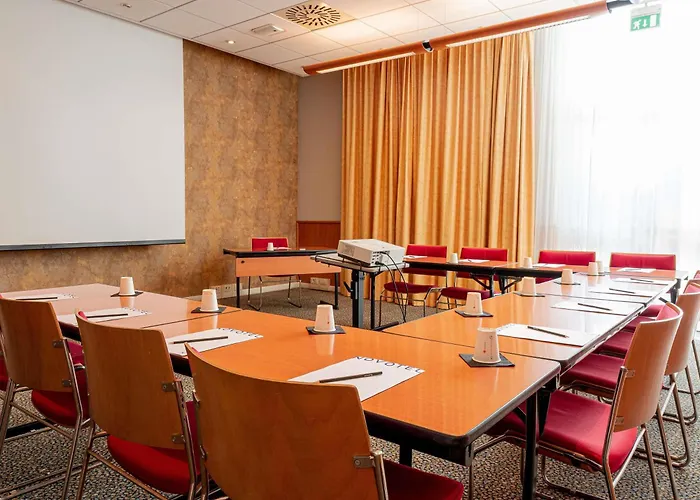 Novotel Est 4*