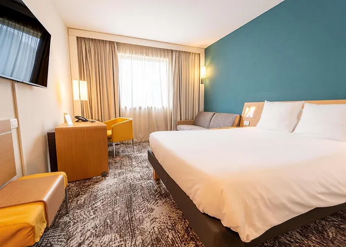 Novotel Est 4*