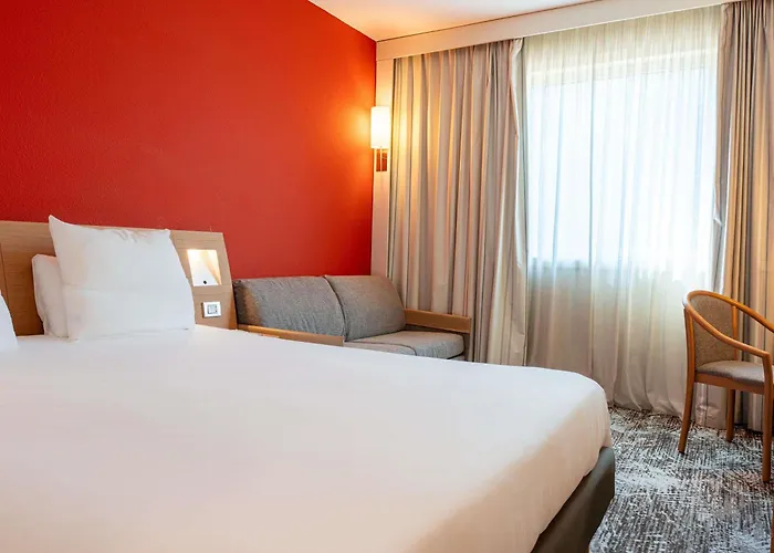 Ξενοδοχείο Novotel Est 4*