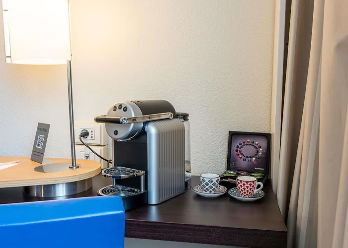Novotel Est 4*