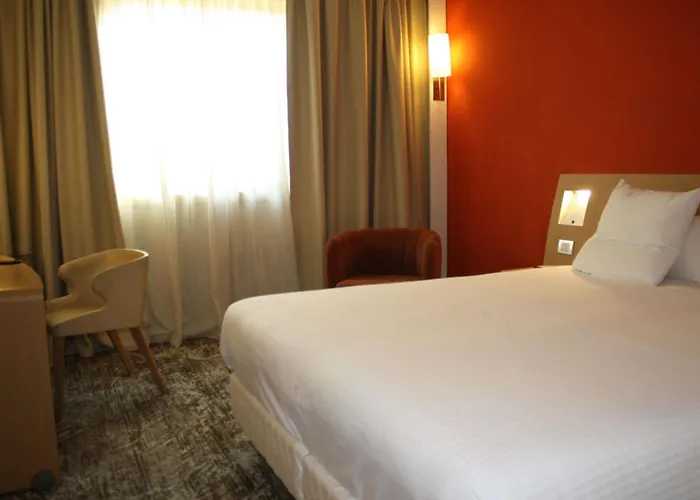 Novotel Est 4*